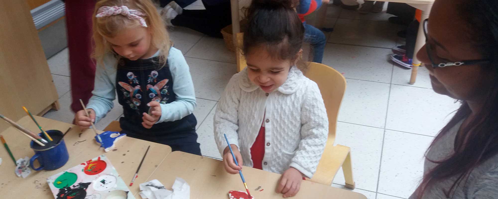 Click here to sign up to our mailing list for up-to-date information about our Children and Family Centres